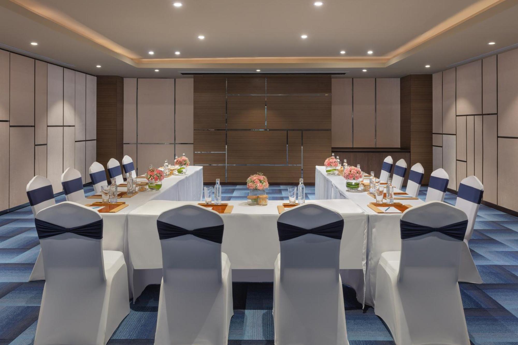 Sheraton Grand Bengaluru Whitefield Hotel & Convention Center Zewnętrze zdjęcie