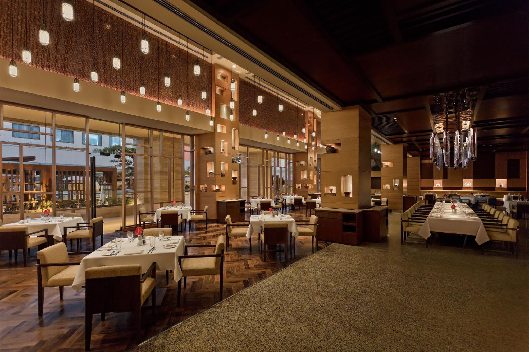 Sheraton Grand Bengaluru Whitefield Hotel & Convention Center Zewnętrze zdjęcie