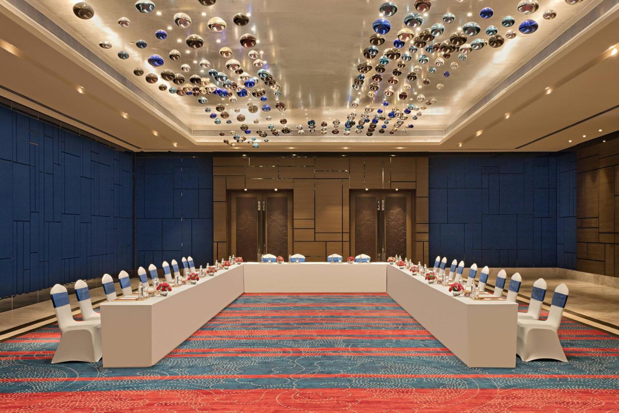 Sheraton Grand Bengaluru Whitefield Hotel & Convention Center Zewnętrze zdjęcie